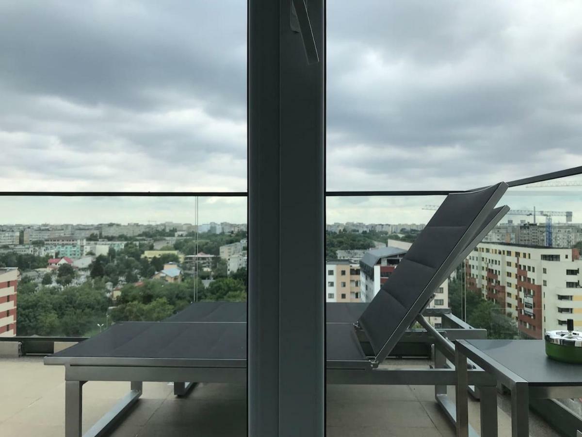 Luxury Westpark 2 Residence With Lake View 布加勒斯特 外观 照片