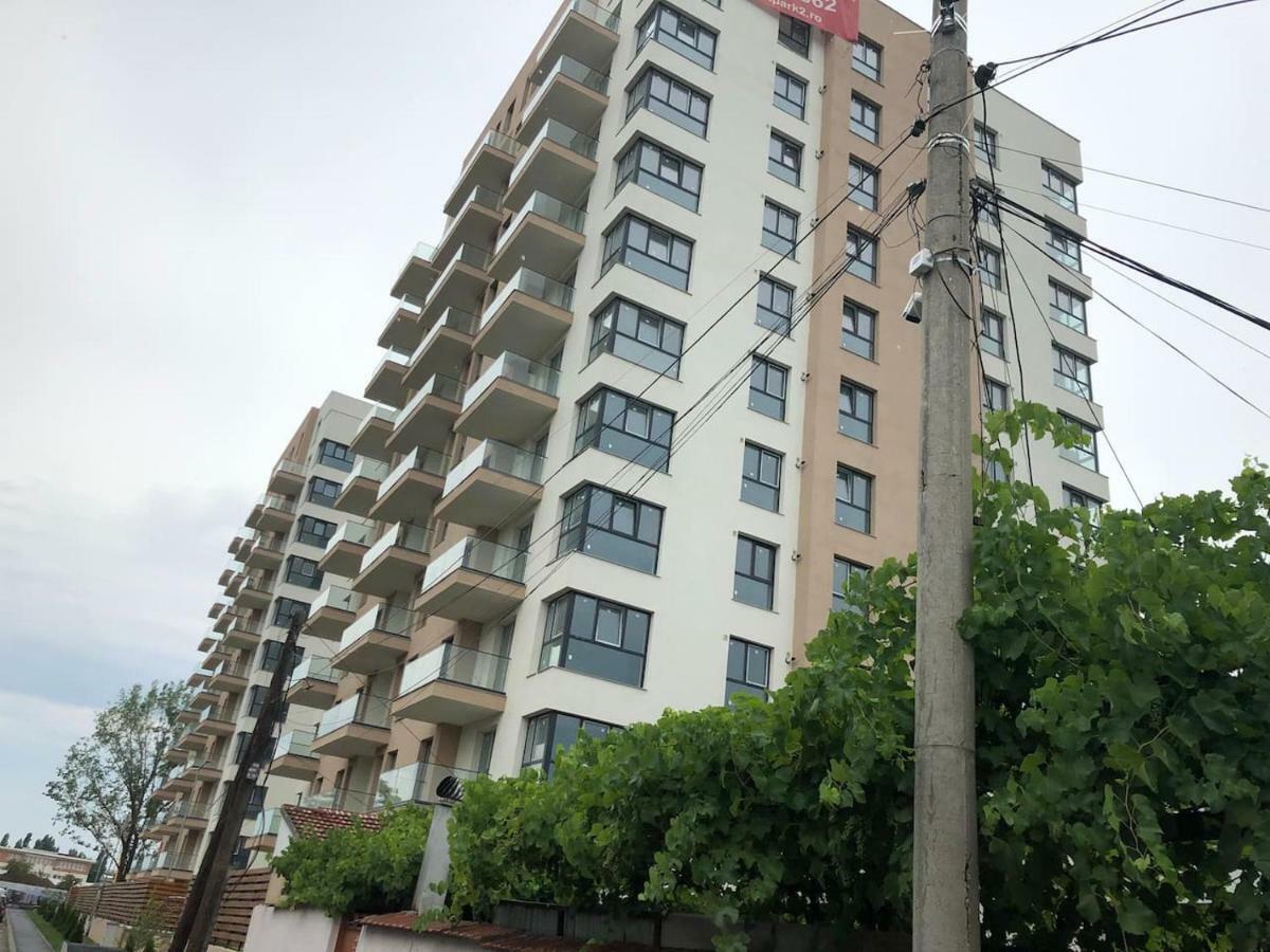 Luxury Westpark 2 Residence With Lake View 布加勒斯特 外观 照片